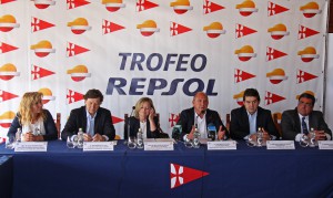 1Intervención de Alejandro Retolaza, vicecomodoro del Monte Real Club de Yates, en la presentación del XXXVIII Trofeo Repsol