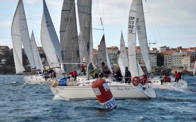 El Sagar V impone su ley en la regata Interclubes