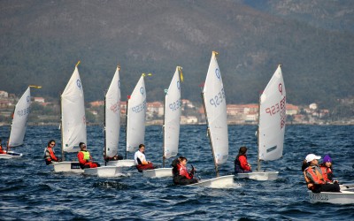 Sanxenxo acoge el Campeonato Gallego de Optimist