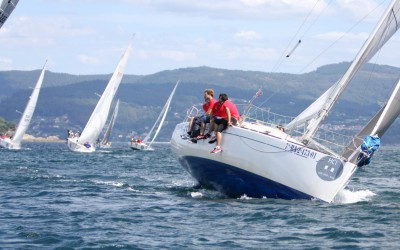 El Pairo 8 nuevo líder del Trofeo Hotel Carlos I Silgar en Sanxenxo