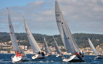 “MEIGAS FORA” gana la 2ª Etapa y aprieta la clasificación en la regata Navidad – Trofeo Manuel Nores