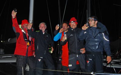 El Saint Maxime, primer barco en cruzar la línea de llegada de la Baiona Angra Atlantic Race