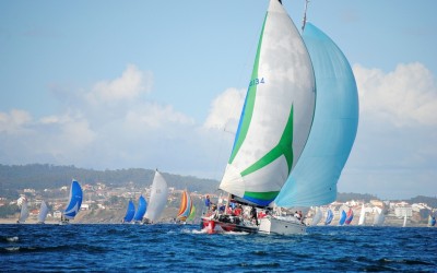 Magníficas condiciones meteorológicas en la 3ª Etapa Regata Interclubes Ría de Pontevedra, puntuable para el Trofeo Concello de Marín