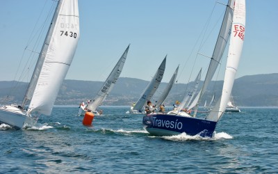 Oral Group, Travesío y Cassandra se imponen en la XV Regata de Cruceros Náutico Portonovo