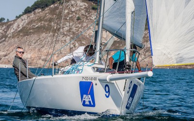 Baiona corona a los ganadores  de la Liga de Otoño AXA J80