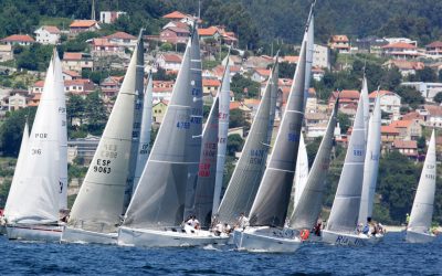 “Starfighter” en ORC 1 y “Bosch Service Solutions”, con Chuny Bermúdez, en ORC 2, primeros líderes de la Regata Rías Baixas