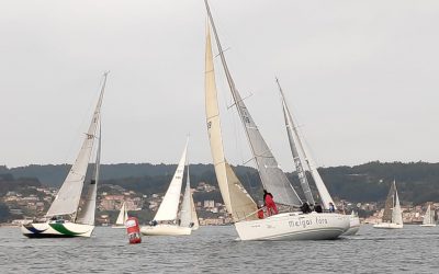 Meigas Fora, Vagalume y Travesío La Riviere, primeros líderes del Trofeo de Navidad de cruceros en Aguete