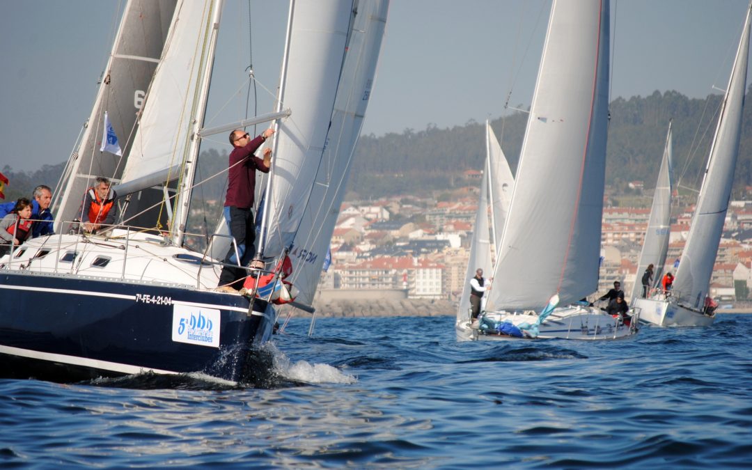 Grupo Santorum & Martínez, Snd Cormorán, Nahela, Travesio La Riviere, Surada, Calamote Europesca y Last Kiss se imponen en la tercera etapa de la Interclubes Ría de Pontevedra