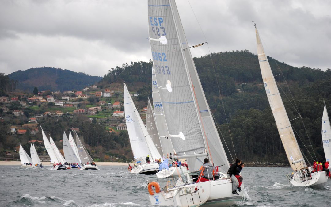 Grupo Santorum & Martínez, Mar de Frades, Sebrala 2, Travesio La Riviere, Espita, Calamote Europesca y Troscado ganan la segunda etapa de la Interclubes Ría de Pontevedra