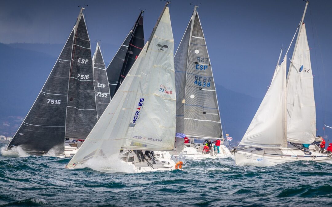 La Regata Interclubes vuelve a llenar de velas la ría de Pontevedra a partir de este sábado