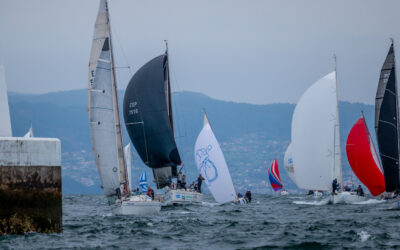 El viento, protagonista en el segundo asalto de la Regata Interclubes Ría de Pontevedra